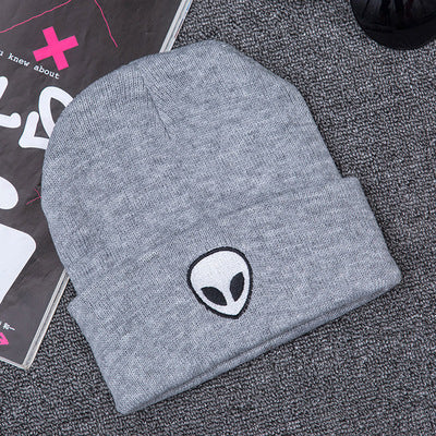 Extraterrestrial embroidery embroidery, street knitted hat, warm wool hat, men and women